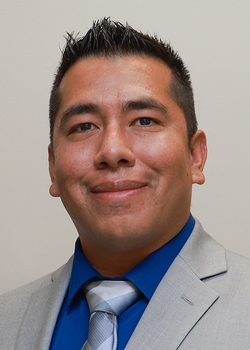 Oscar Gonzalez named new Dean of Student Affairs at Riverland Community College