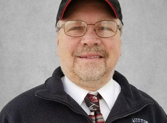 Austin Public Schools name Denny Bray new Girls Hockey Head Coach